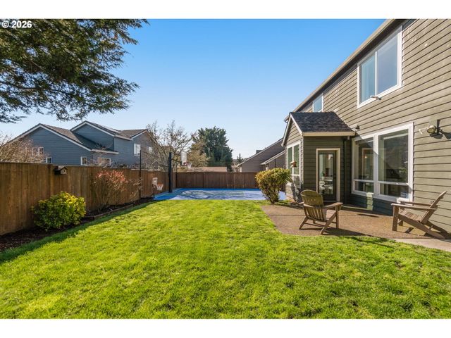 5476 Nw MEADOWLANDS Ter, Portland, OR 97229