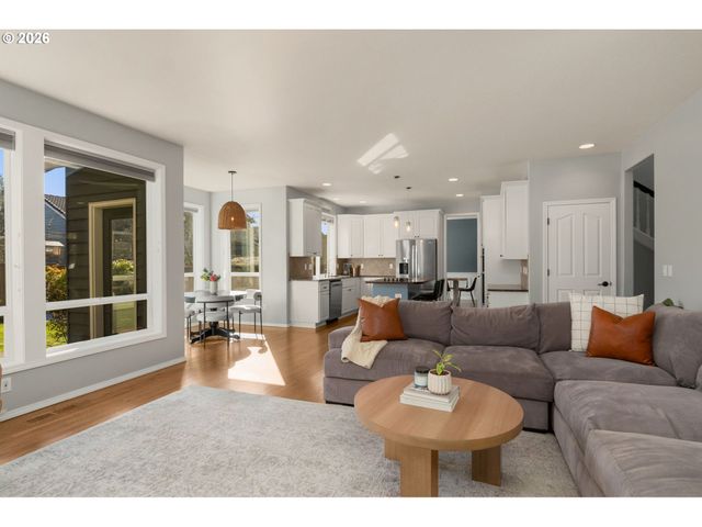 5476 Nw MEADOWLANDS Ter, Portland, OR 97229