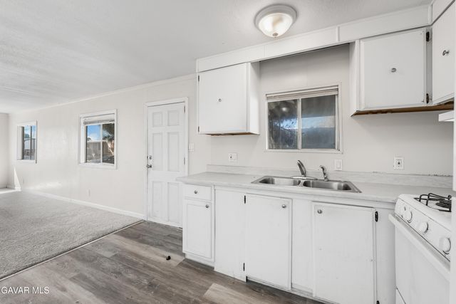 2013 Windharp Drive 28, Rosamond, CA 93560