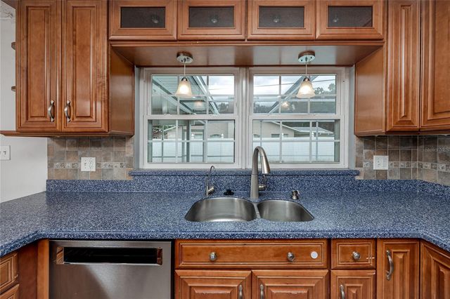 2260 HARN BOULEVARD, Clearwater, FL 33764