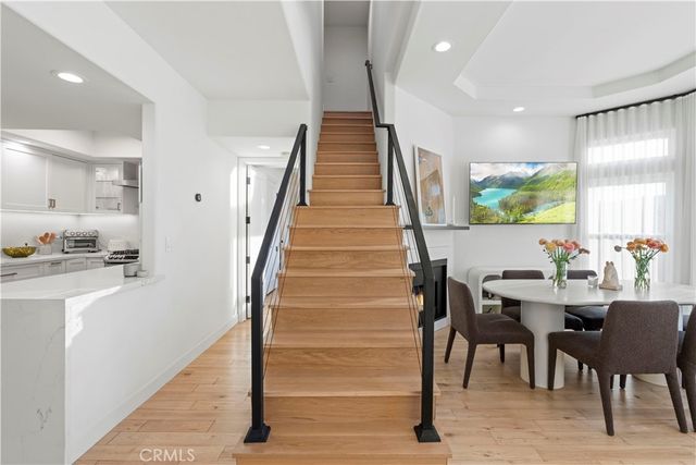 4230 Colfax 301, Studio City, CA 91604