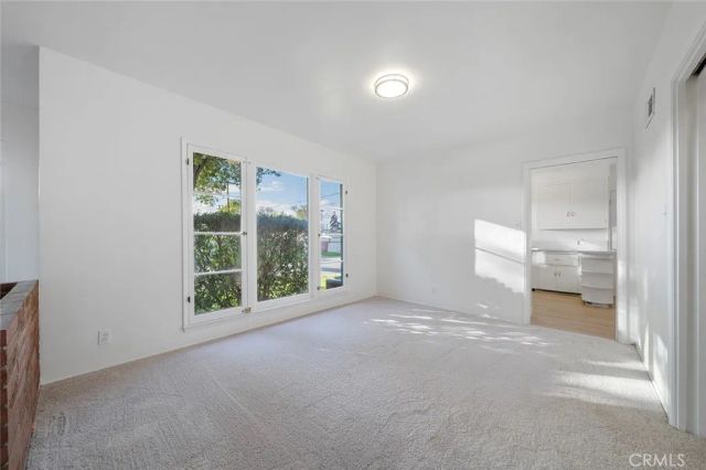 4693 Central, Riverside, CA 92506