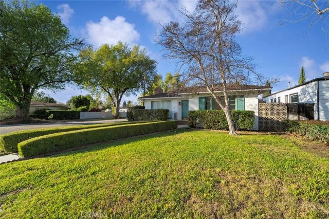 4693 Central, Riverside, CA 92506