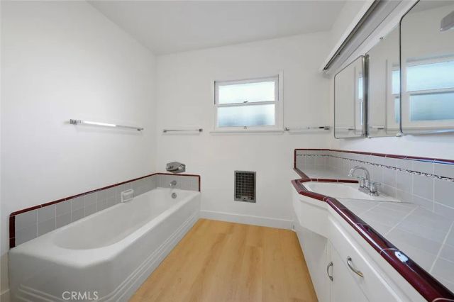 4693 Central, Riverside, CA 92506