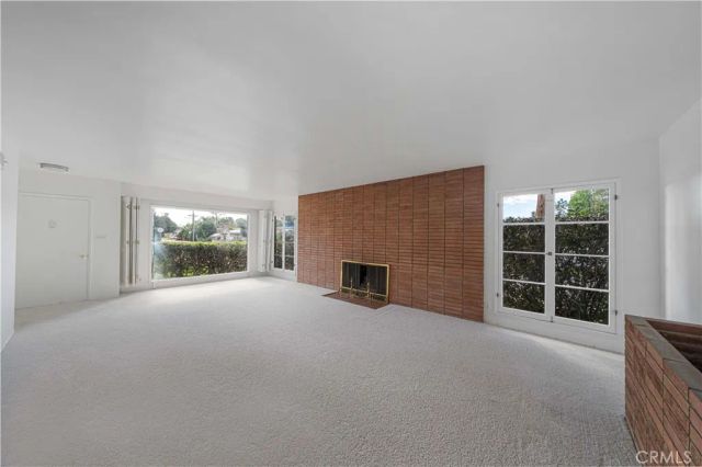 4693 Central, Riverside, CA 92506