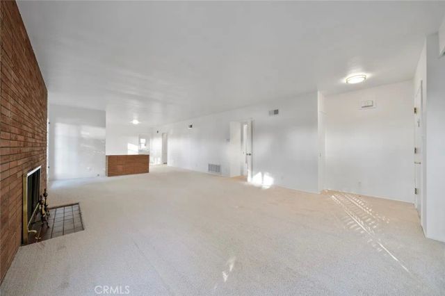 4693 Central, Riverside, CA 92506