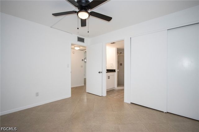 1083 Forest Lakes DR 206, Naples, FL 34105