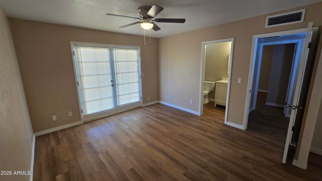 5128 W SURREY Avenue, Glendale, AZ 85304
