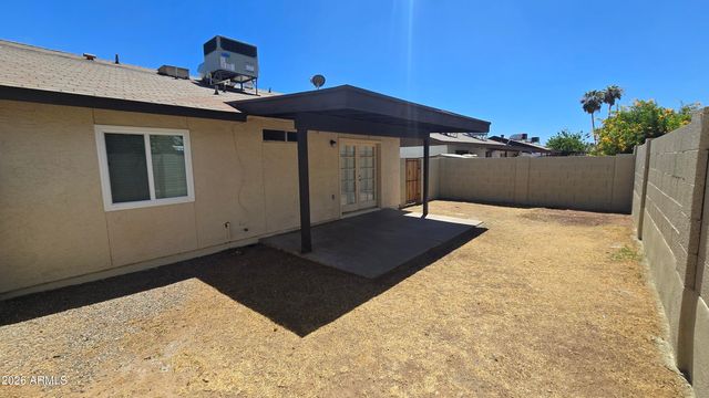 5128 W SURREY Avenue, Glendale, AZ 85304