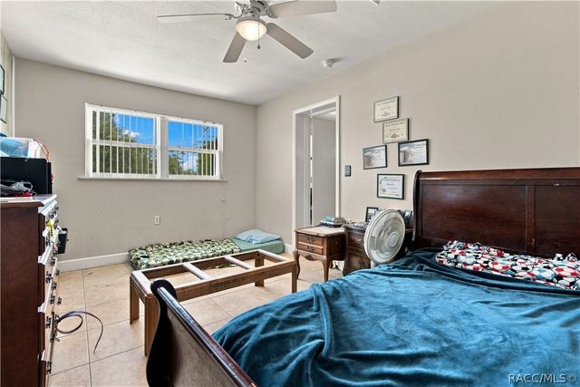 56 S Lincoln Avenue, Beverly Hills, FL 34465