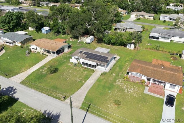 56 S Lincoln Avenue, Beverly Hills, FL 34465