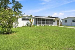 56 S Lincoln Avenue, Beverly Hills, FL 34465