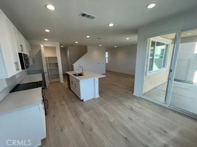 31373 Trappers Loop, Winchester, CA 92596