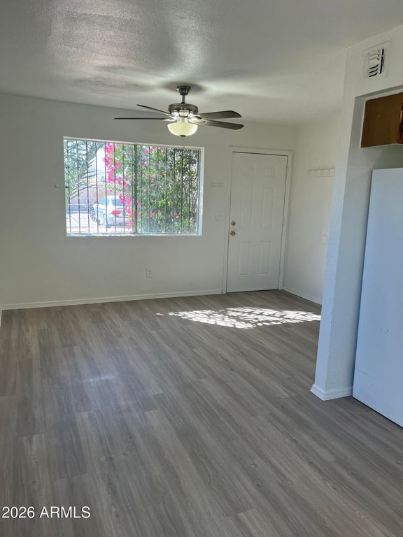 532 S MESA Drive B, Mesa, AZ 85210 — photo 3