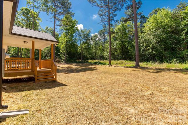 1425 Mack Drive, Mcconnells, SC 29726