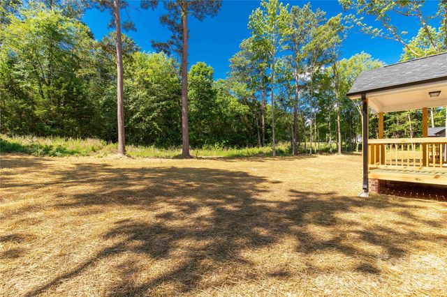 1425 Mack Drive, Mcconnells, SC 29726