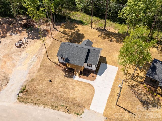 1425 Mack Drive, Mcconnells, SC 29726