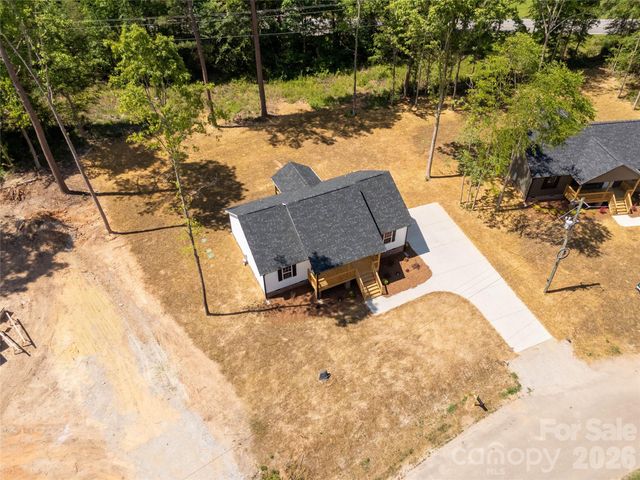 1425 Mack Drive, Mcconnells, SC 29726
