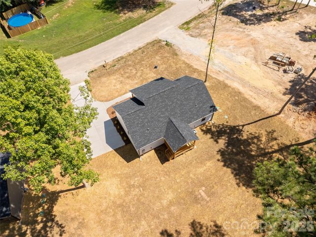 1425 Mack Drive, Mcconnells, SC 29726