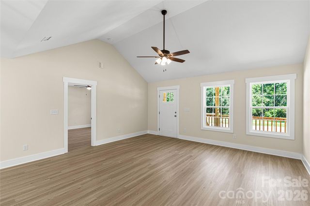 1425 Mack Drive, Mcconnells, SC 29726