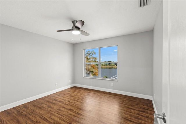 873 NW Waterlily Place, Jensen Beach, FL 34957