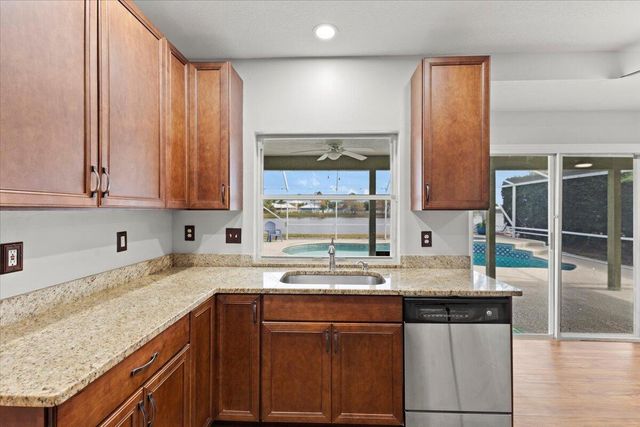 873 NW Waterlily Place, Jensen Beach, FL 34957