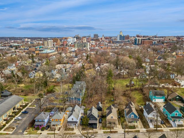 307 Mulholland Avenue, Ann Arbor, MI 48103
