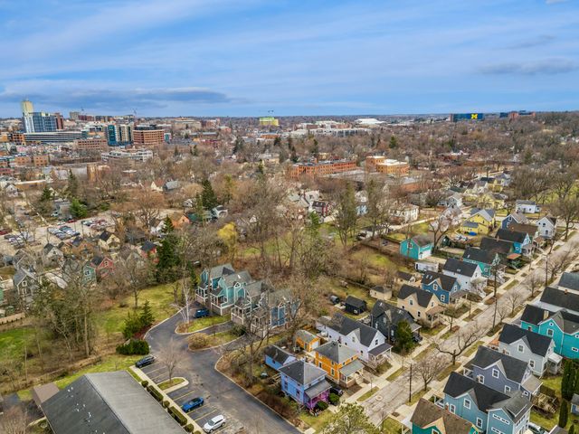 307 Mulholland Avenue, Ann Arbor, MI 48103