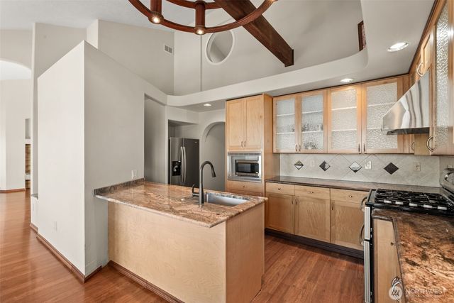 204 Rockwell Avenue, Port Orchard, WA 98366