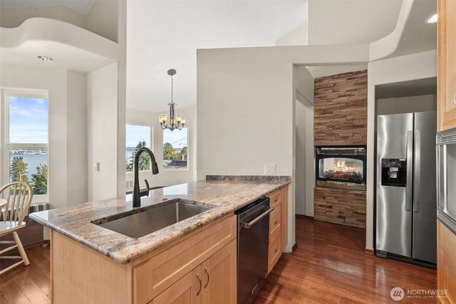 204 Rockwell Avenue, Port Orchard, WA 98366