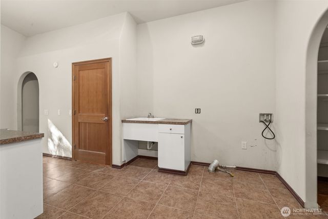 204 Rockwell Avenue, Port Orchard, WA 98366