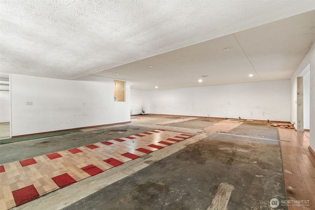 204 Rockwell Avenue, Port Orchard, WA 98366