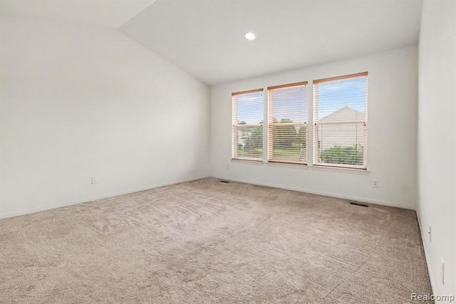 9889 High Meadow Drive, Ypsilanti, MI 48198