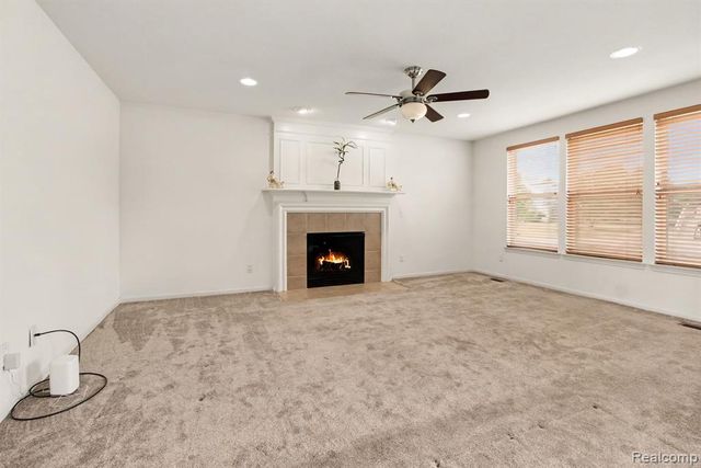 9889 High Meadow Drive, Ypsilanti, MI 48198