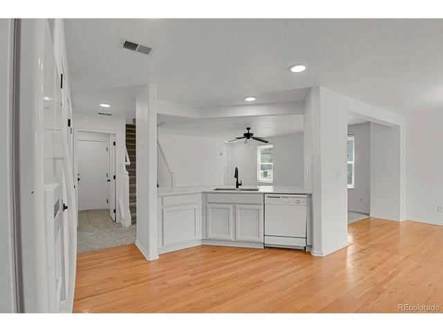 5530 S Quemoy Cir, Aurora, CO 80015