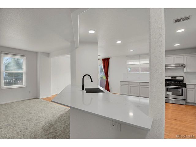 5530 S Quemoy Cir, Aurora, CO 80015