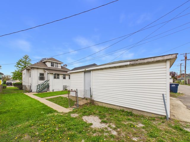 625 S 18th Avenue, Maywood, IL 60153