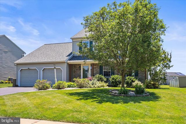 3710 KIMBERLY LN, Dover, PA 17315