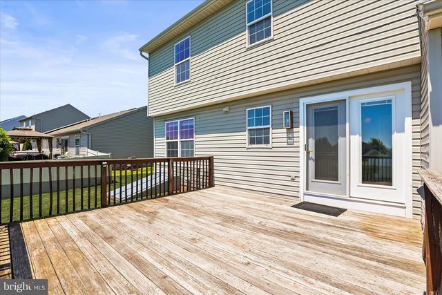 3710 KIMBERLY LN, Dover, PA 17315