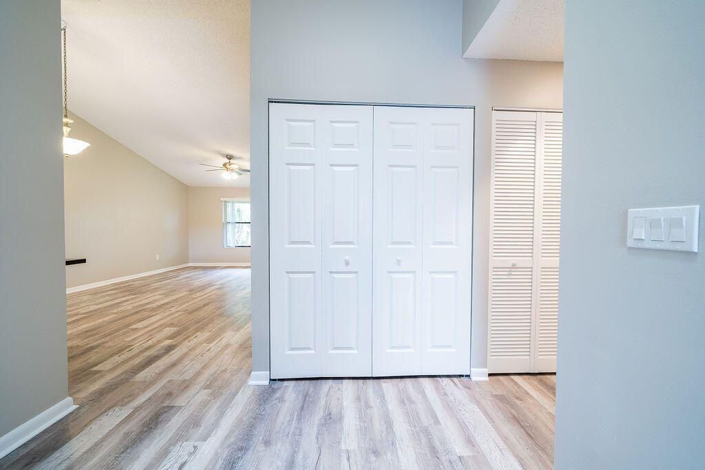 Image 16 of property listing at 12969 Pennypacker Trail 15, Wellington, FL 33414
