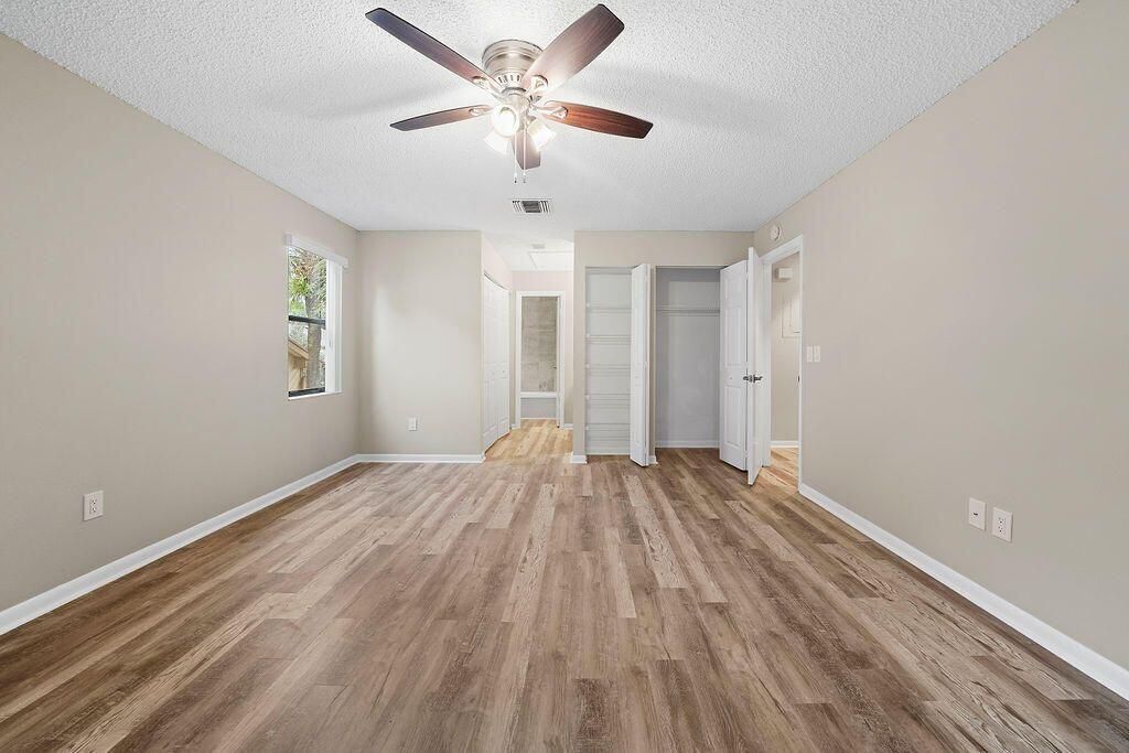 Image 20 of property listing at 12969 Pennypacker Trail 15, Wellington, FL 33414