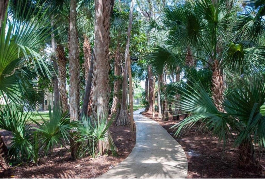 Image 23 of property listing at 12969 Pennypacker Trail 15, Wellington, FL 33414