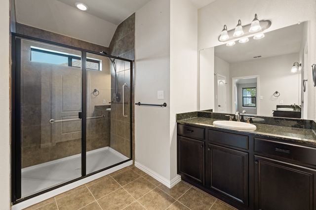 1058 Saint Andrews Drive, Burleson, TX 76028