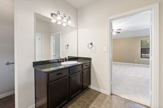 1058 Saint Andrews Drive, Burleson, TX 76028