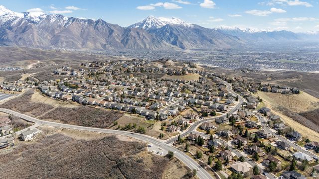 15139 S AUBURN RIDGE LN, Draper, UT 84020