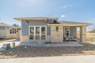 112 Eagle DR 102, San Marcos, TX 78666