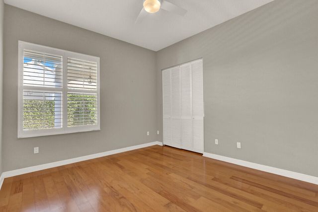 2931 Twin Oaks Way, Wellington, FL 33414