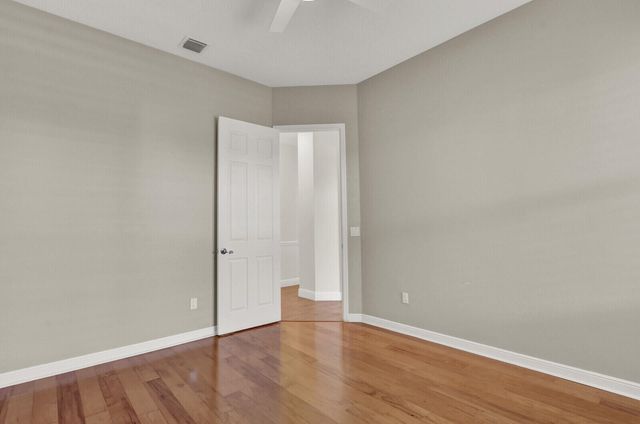 2931 Twin Oaks Way, Wellington, FL 33414