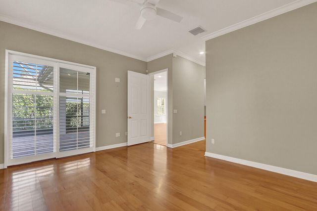 2931 Twin Oaks Way, Wellington, FL 33414