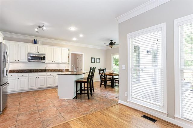 450 Holly Stream Trail, Roswell, GA 30075